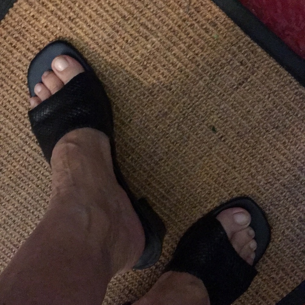 Naturalizer slides - Picture 3 of 5